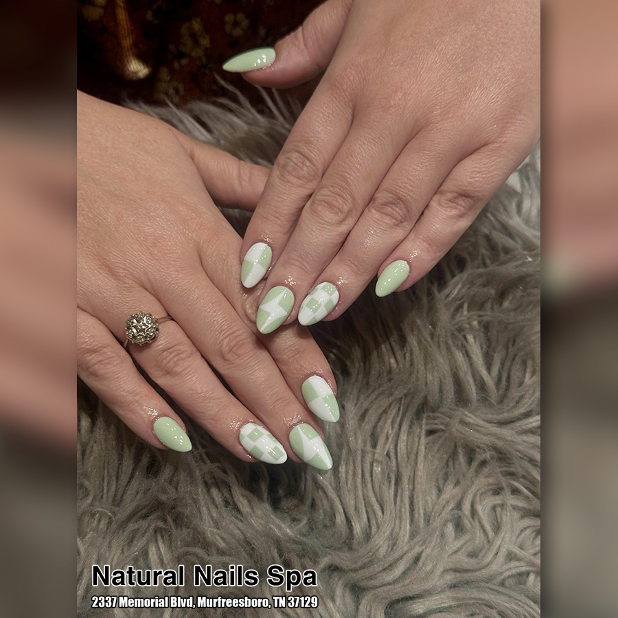 Natural Nails Spa